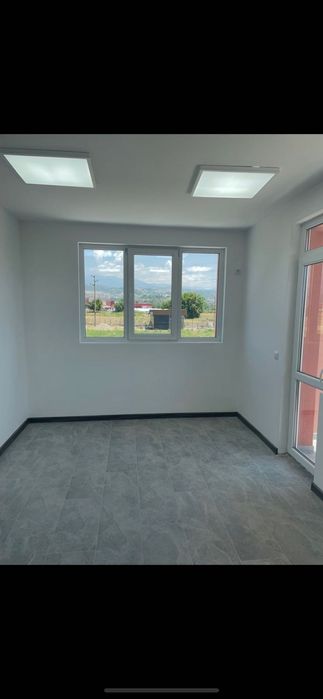 Склад /хале/ с административна част