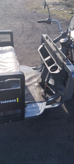 Продам.трицыкл грузовой.