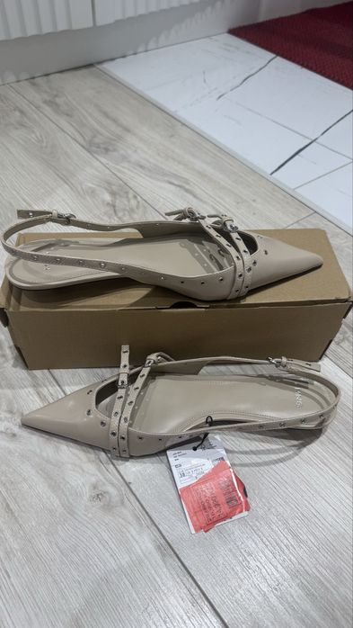 Продам новую обувь фирмы Манго