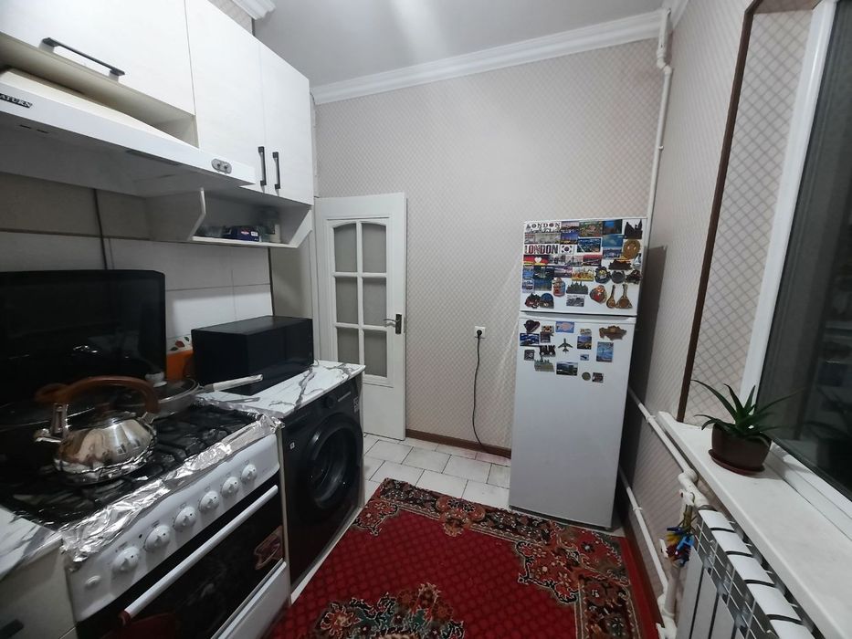 Яккасарой Башлык 13/26 своя квартира ориентир 127 школа  77000 y.e.