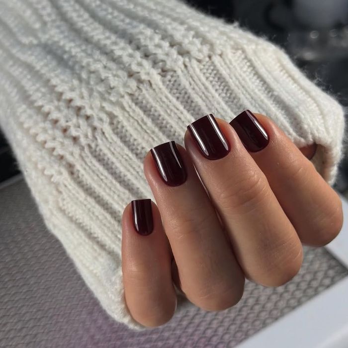 Unghii cu gel/semi cu apex/pedichiura estetica, Militari