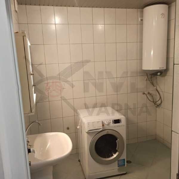 Тристаен апартамент в Окръжна болница! 21907142