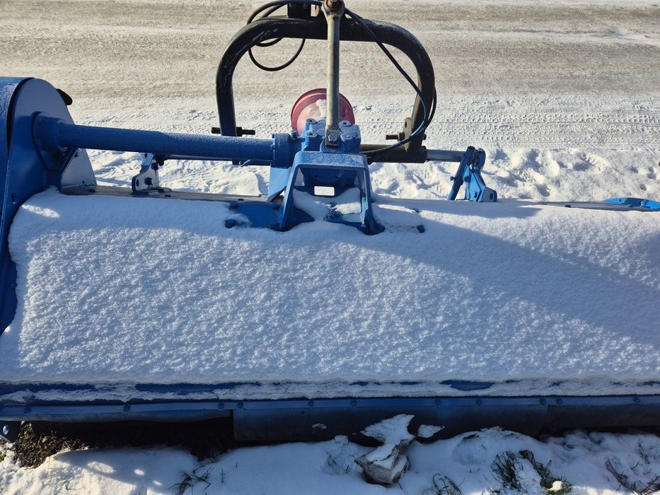 Tocător de resturi vegetale