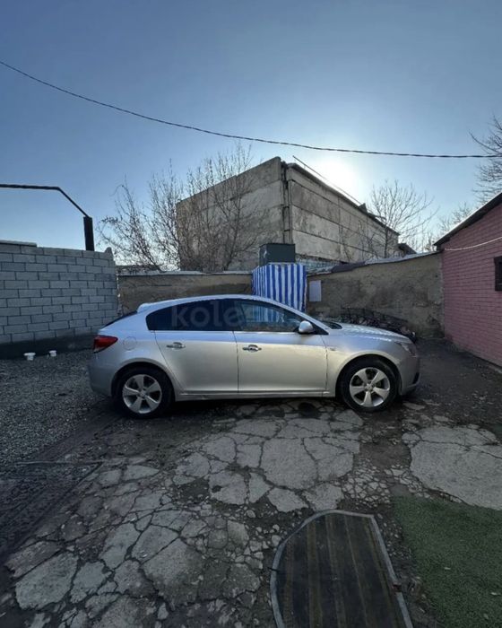 Chevrolet Cruze 1.8