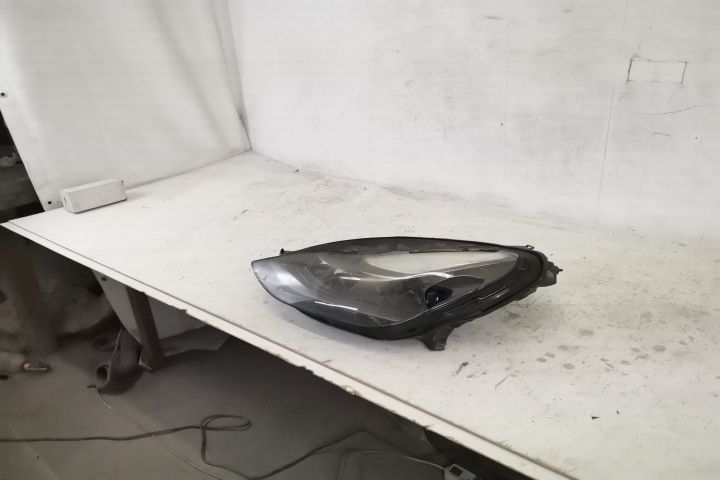 Ляв преден фар Оригинален Led Повреден Тесла Модел 3 / Tesla Model 3 [