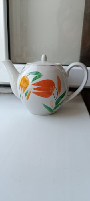 Чайники заварочные и молочники