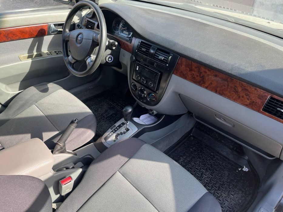 Lacetti 1.8 avtomat 2010yil propan 4 pokooleniya gezmedprod 160.500