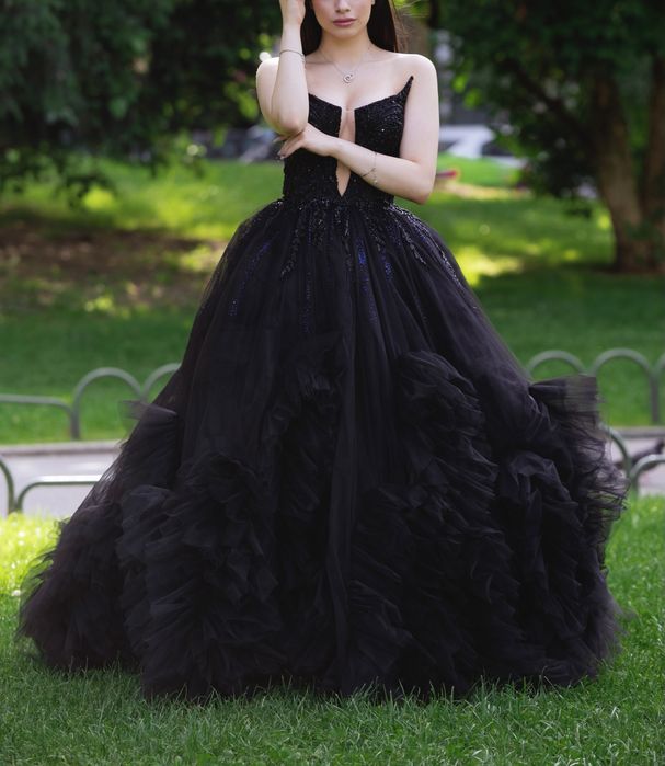 Бална рокля Стоян Радичев