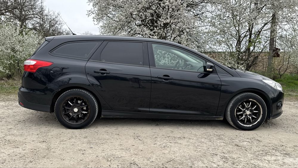 FORD Focus 2013 — imagine 2