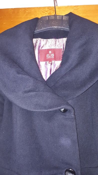 Продам женское пальто