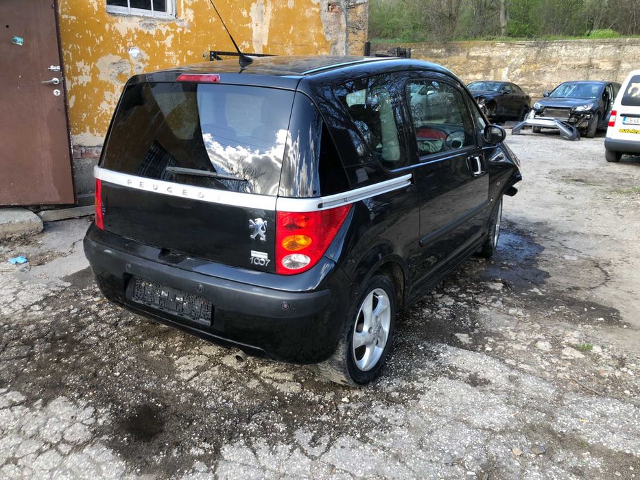 На части Peugeot 1007 1.4i Бензин 2006g KFV 54KW 73КС