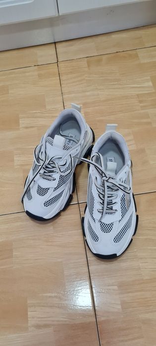 Adidasi Steve Madden