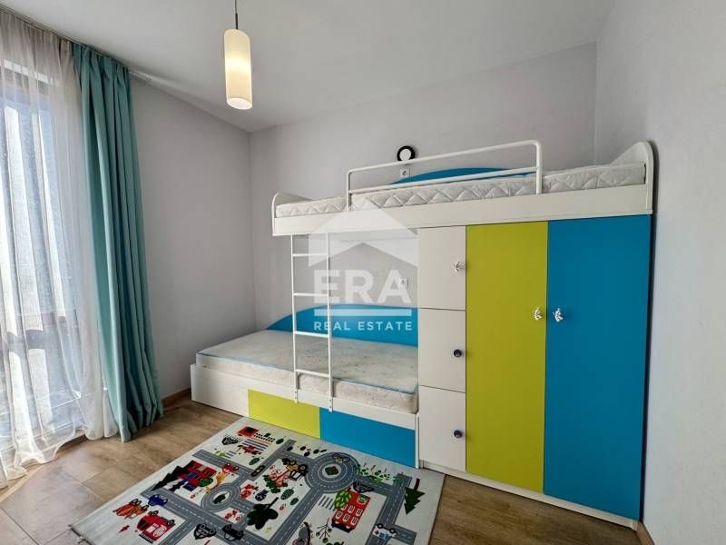 Дава се под наем Тристаен апартамент в Варна, Бриз - 116 кв.м за 747.66 € - Снимка #9