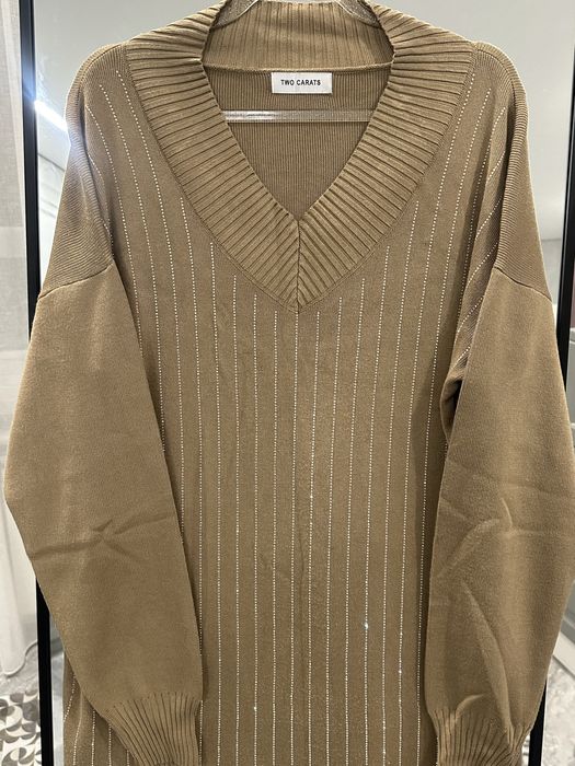 Теплое трикотажное платье