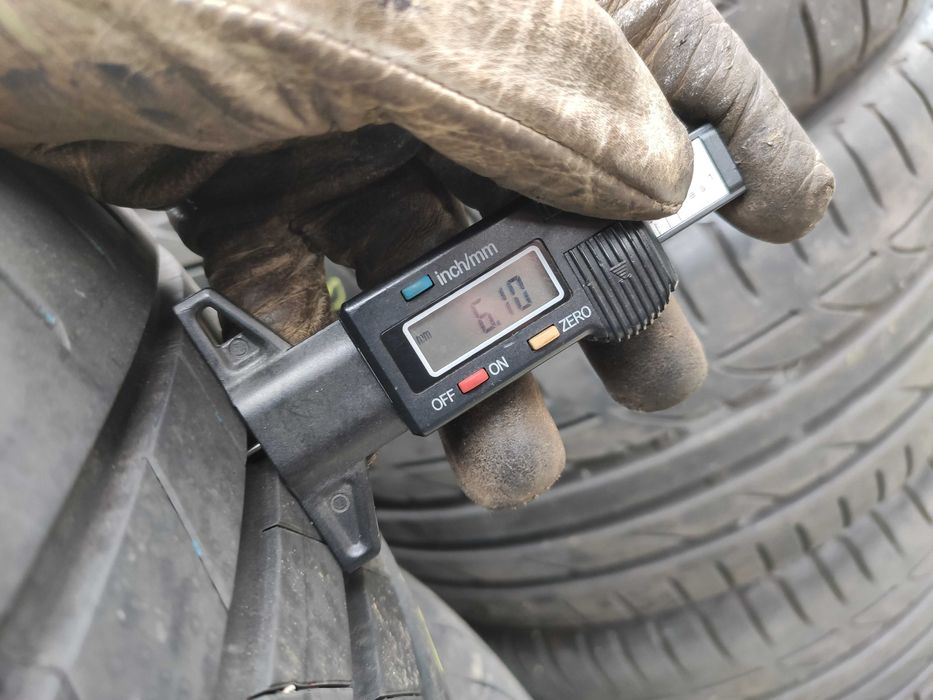 2бр Летни гуми 205 55 17 - Bridgestone