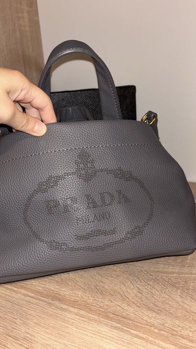 Geantă Prada piele naturală
