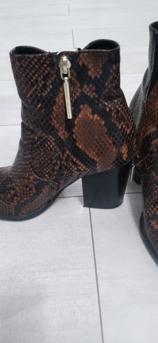 Осение ботинки Zara