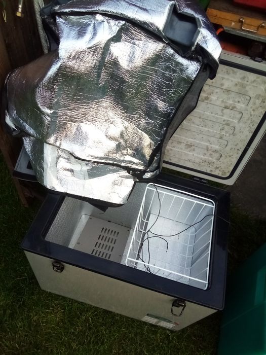 Congelator /Frigider trivalent auto, camping, rulotă