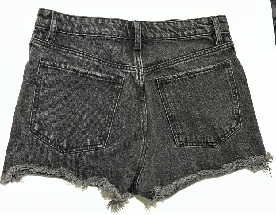 Дамски къси панталони Zara