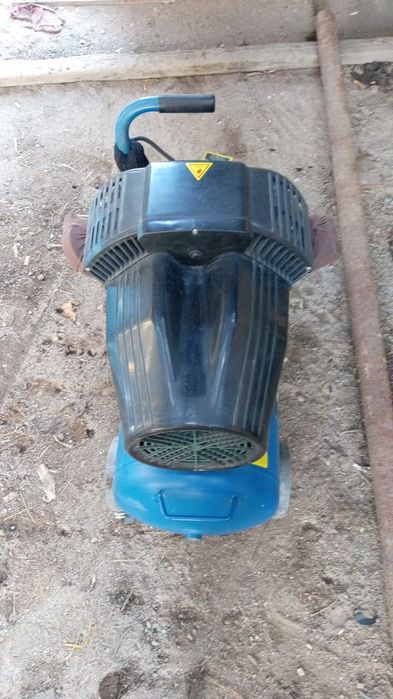 Компрессор масляный  ЗУБР  КПМ -360-50