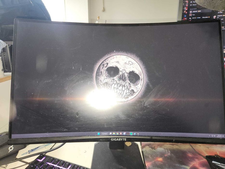 Vand monitor gaming 2k 165hz gigabyte 27