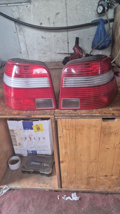 Оригинални Стопове Хела за Голф 4 хечбек