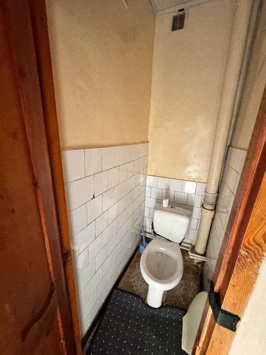 Уй сотилади 3 хонали