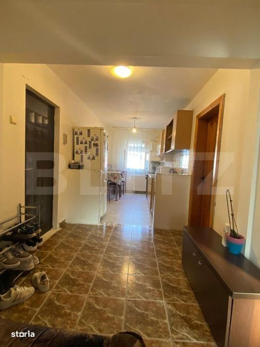 Apartament cu 3 camere, zona centrala, orientare dubla — fotografia 1
