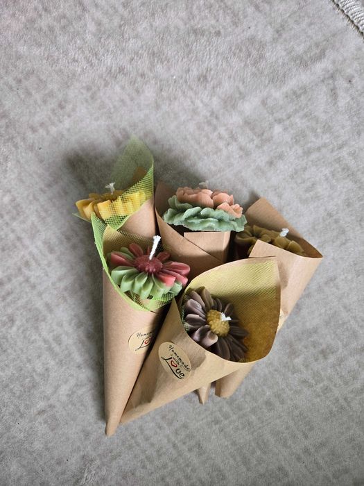 Красиви ароматни свещи