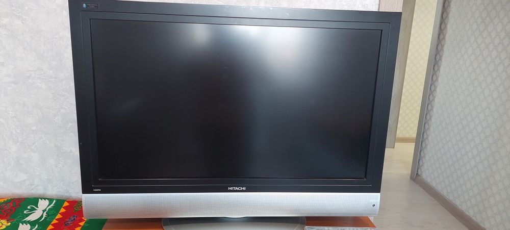 Телевизор жидкокристалический ,