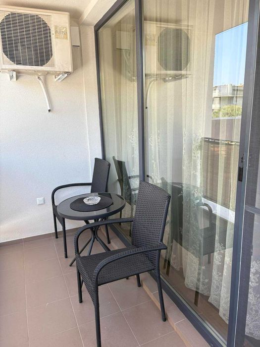 Дава се под наем Едностаен апартамент в Варна, Център - 45 кв.м за 408 € - Снимка #3