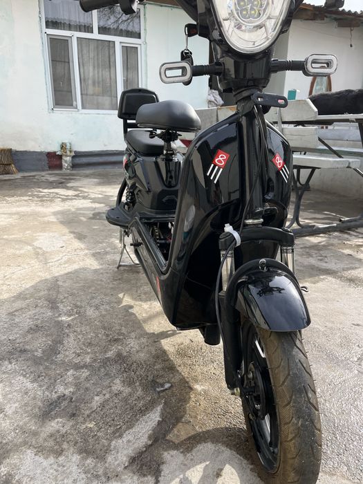 Электронный мопед