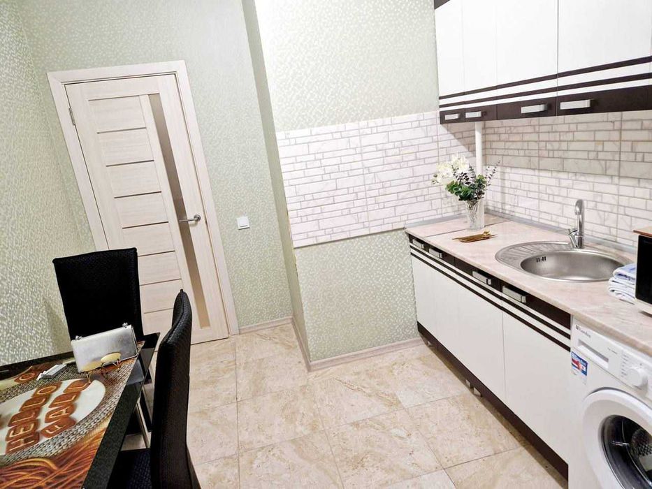 Дава се под наем Едностаен апартамент в София, Света Троица - 40 кв.м за 375 € - Снимка #2