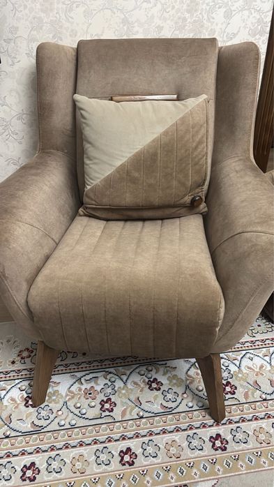 Диван + 2 кресла