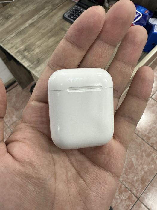 AirPods 2 (2019)