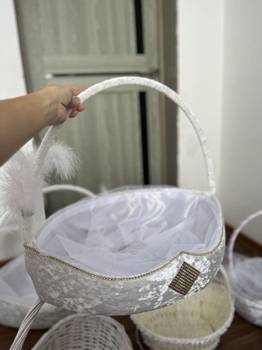 Продам новые корзины ( коржын)