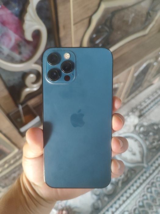 iPhone 12 pro sotiladi