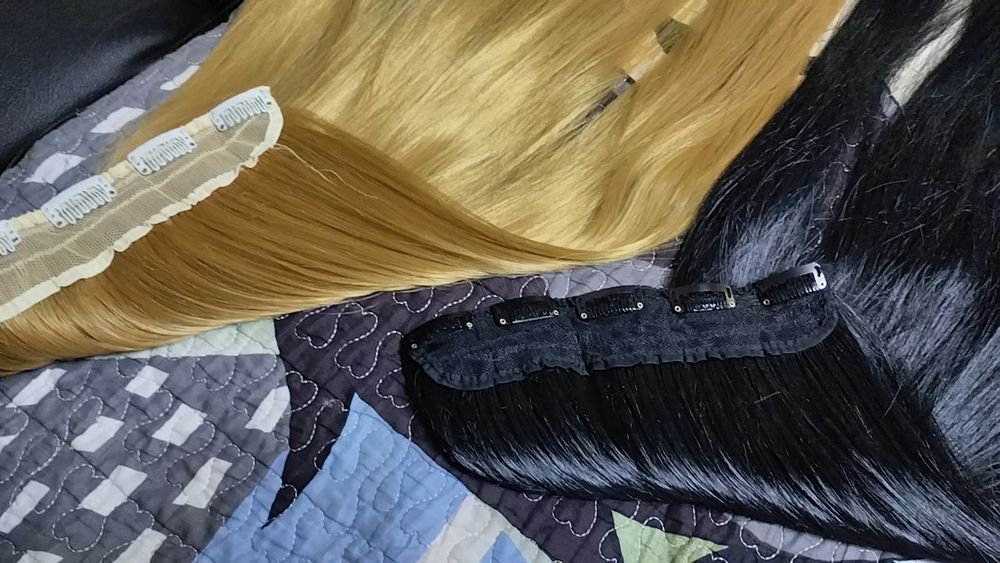 Волосы на заколках