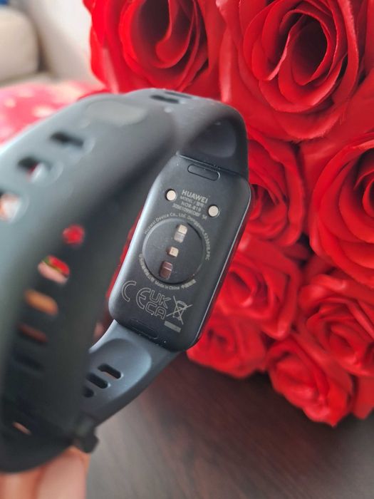 Фитнес гривна HUAWEI BAND 10 NOR-B19 BLACK