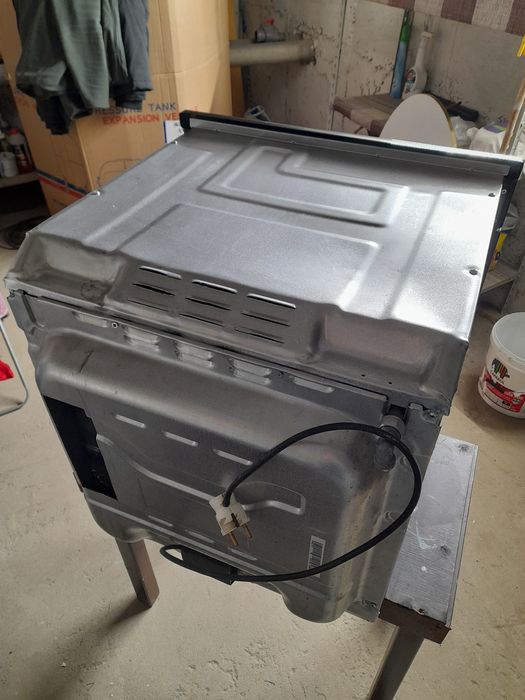 Cuptor electric+gaz incorporabil Indesit