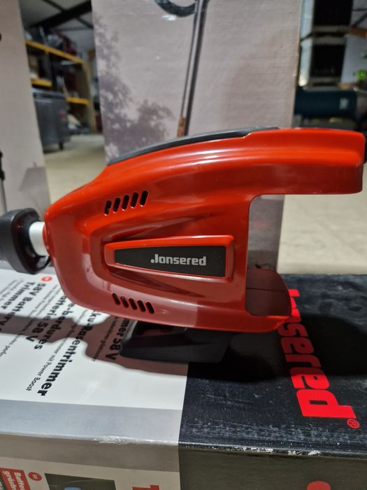 Trimar,cositoare pe acumulator