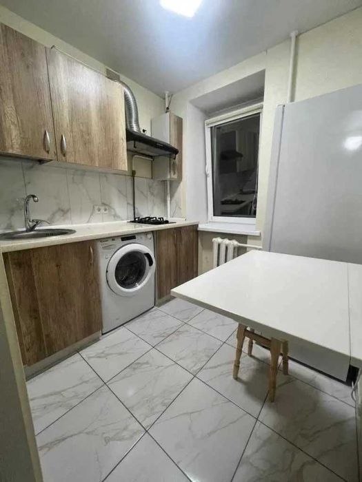 Дава се под наем Едностаен апартамент в София, Зона Б-18 - 48 кв.м за 367.2 € - Снимка #1