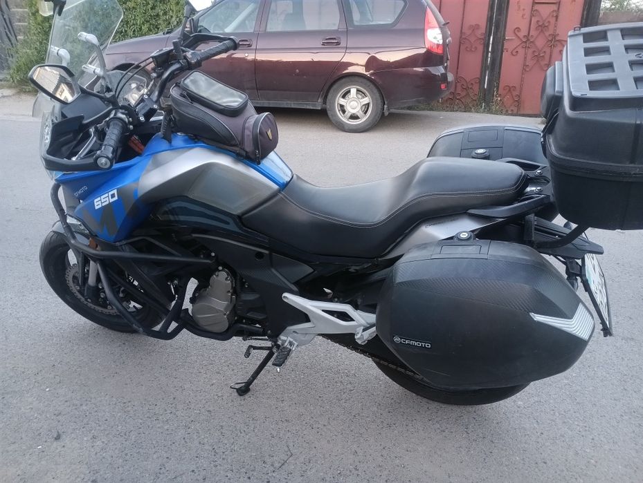 Продам мотоцикл CF moto 650mt.