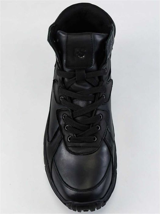 Кроссовки большого размера