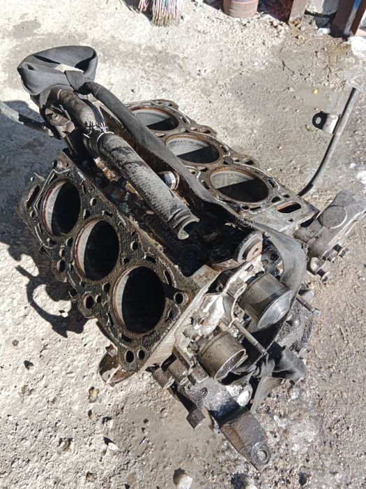 Головка Двигатель 1 MZ