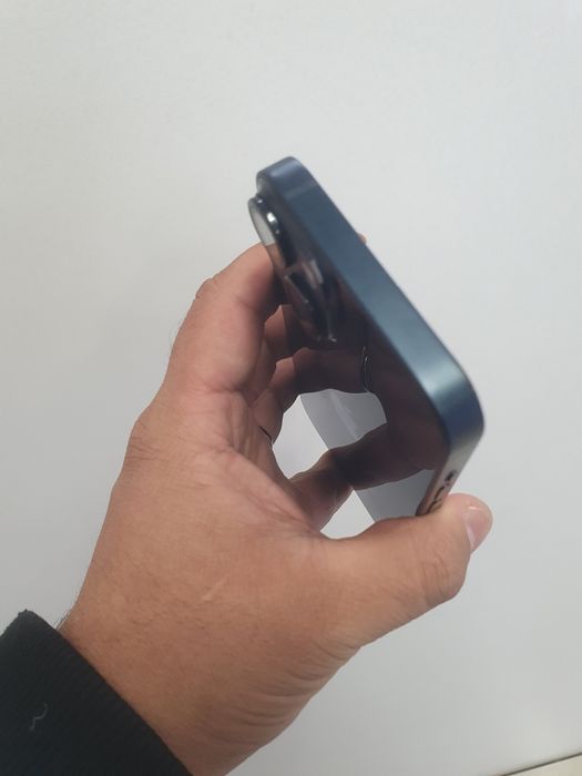 iPhone 14 128гб продам