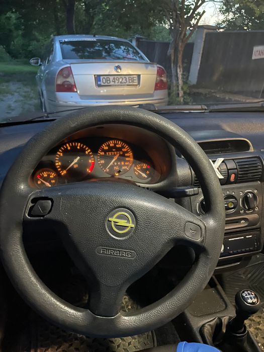 Opel Corsa b 1998