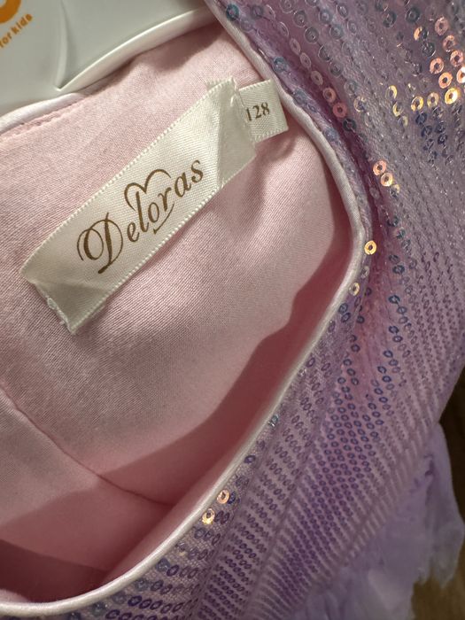 Продам Праздничные Платья для девочки