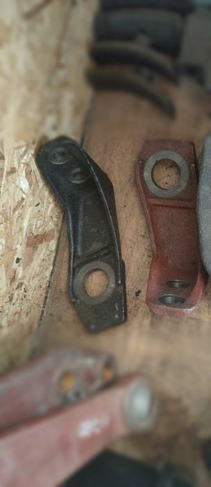 Кронштейн кабины МТЗ правый/левый