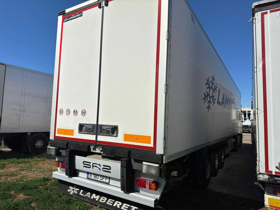 Cap tractor DAF XF105 460 E6 +Semiremorca Lamberet Carrier Vector 1550